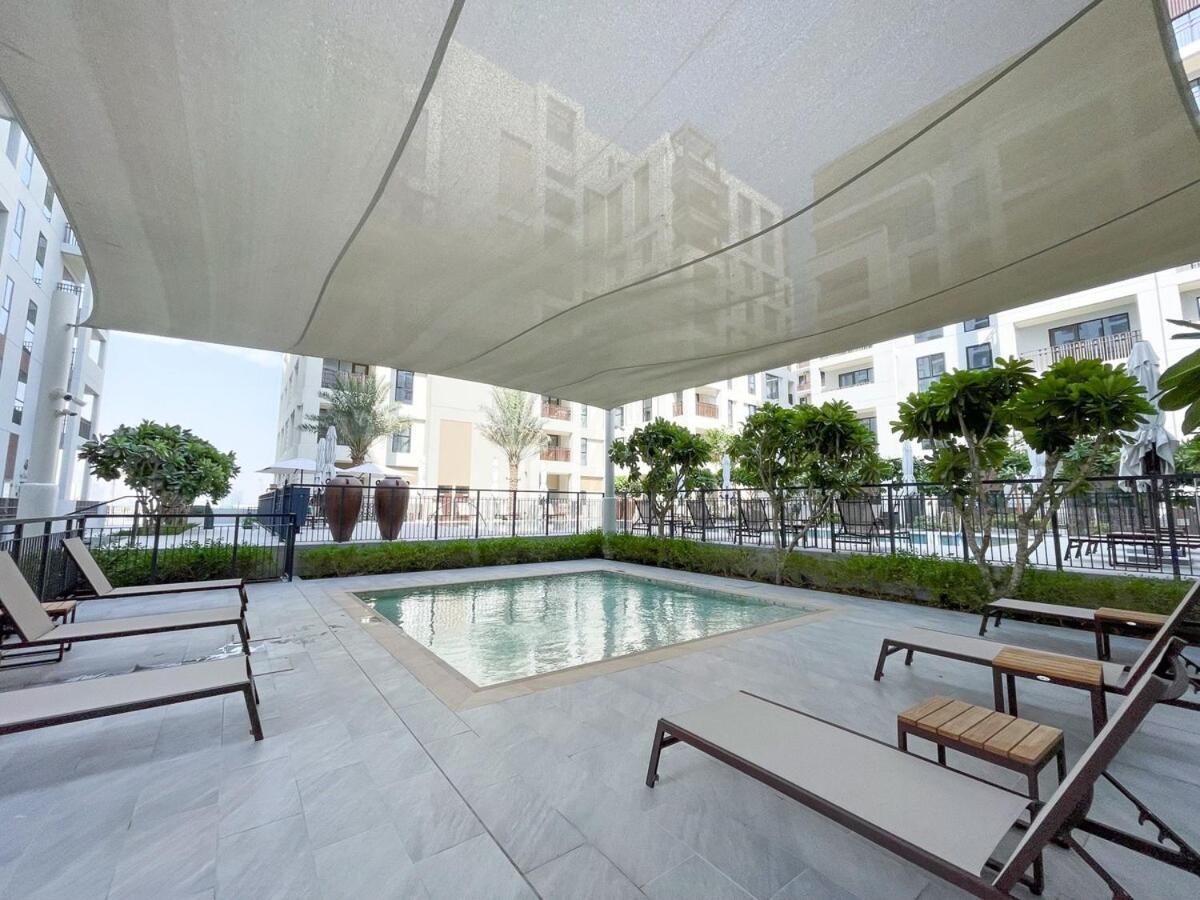 Elegant 4-Bedroom Apartment Perfect For Families In Dubai Creek Harbour Exterior photo